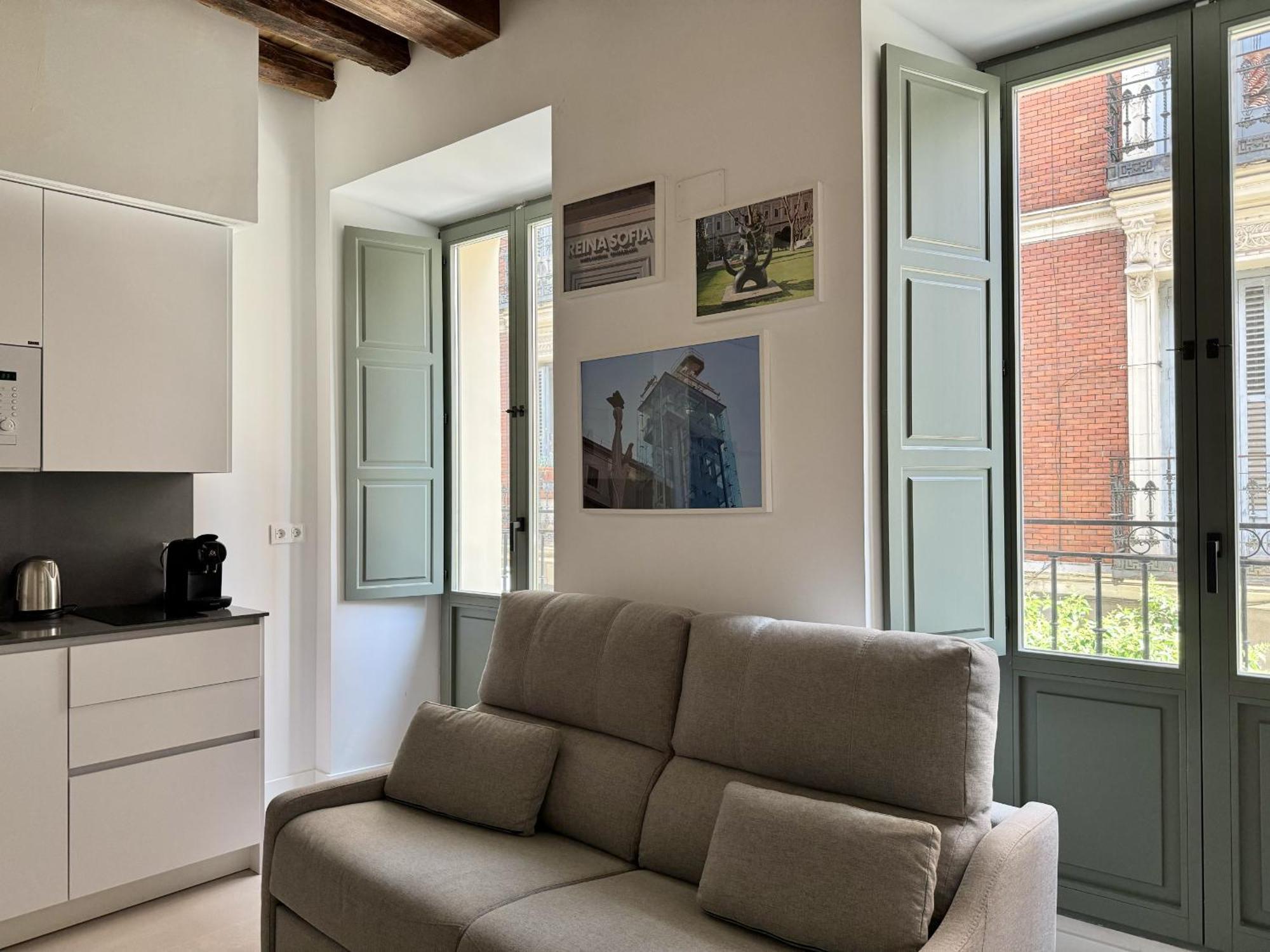 Cavabajasuites Madrid Bagian luar foto
