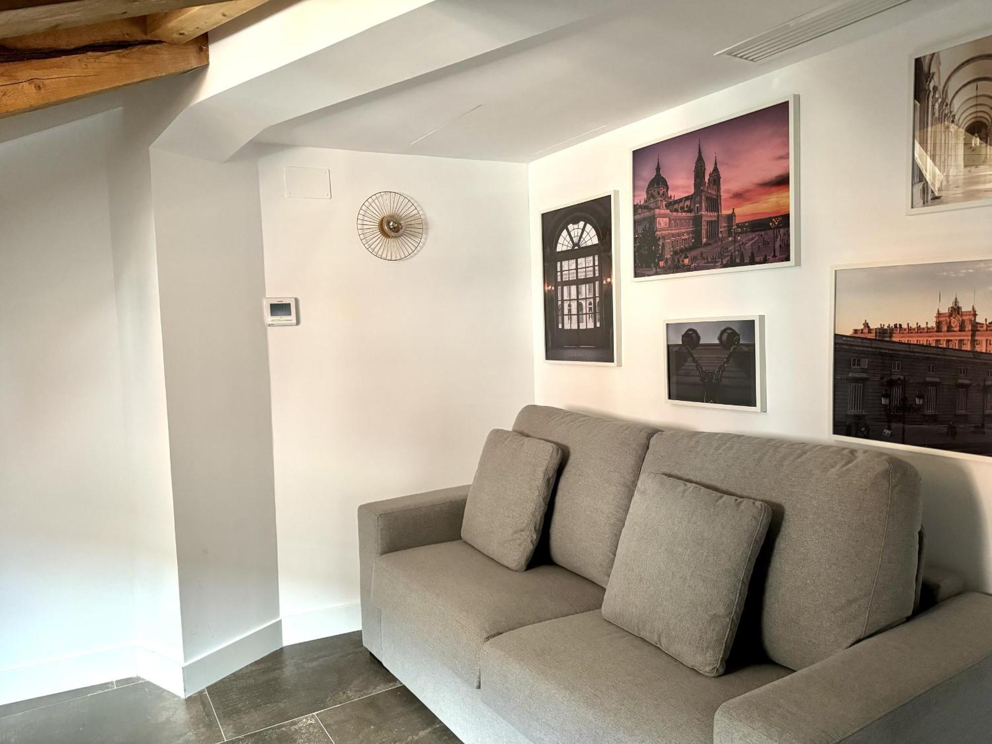 Cavabajasuites Madrid Bagian luar foto